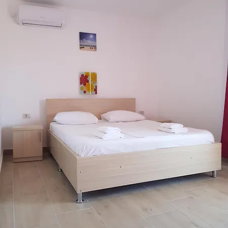Gasthuis Evana House Costinesti